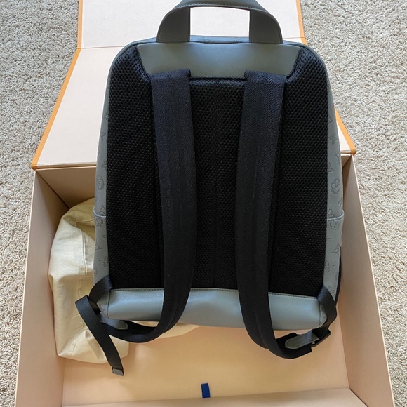 Louis Vuitton Racer Backpack - Picture 5 of 6